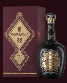 Chivas Royal Salute 38YO - Stone of Destiny - 2022